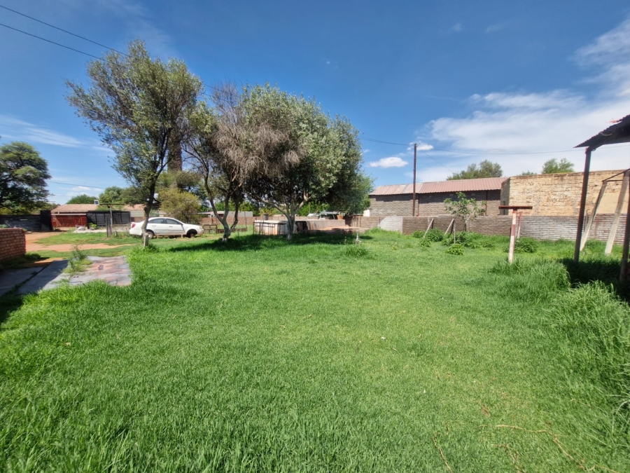 4 Bedroom Property for Sale in Kathu Northern Cape